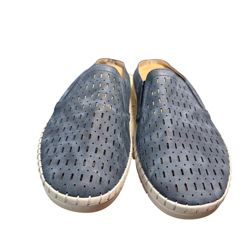 INGARO SPORT Sz 9 Perforated Slip On Loafers Women Blue  Casual Comfort Shoes